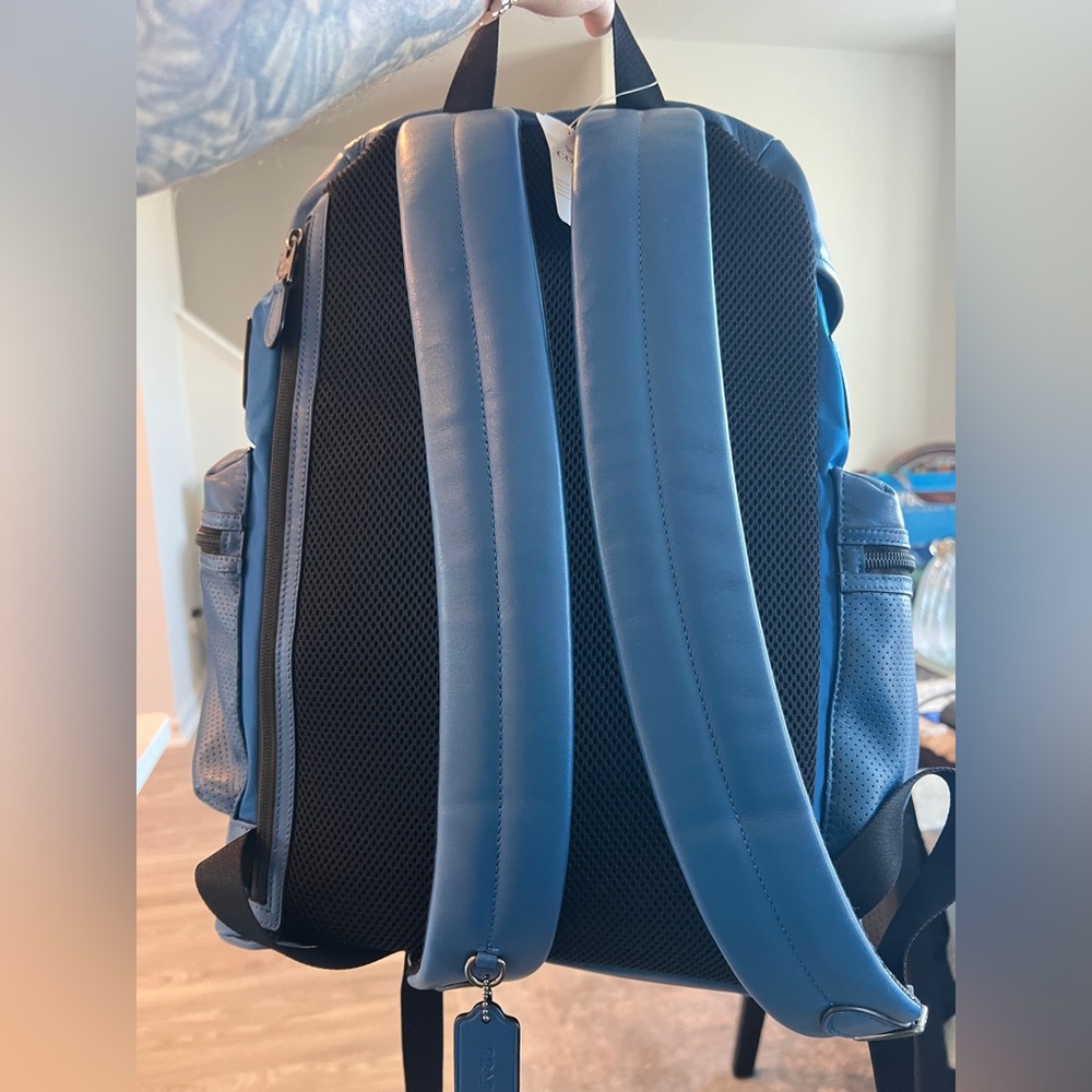 Coach super large backpack - Picture 3 of 5